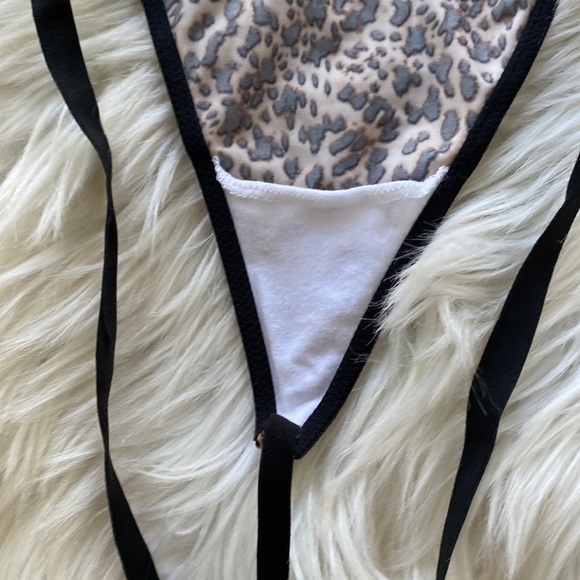 Y2K vintage Victoria’s Secret leopard print G string - Picture 5 of 6